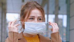 Ce amenzi vor primi cei care nu poartă mască de protecție după 15 mai, în timpul stării de alertă