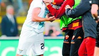 Stefan Radu a innebunit in derby-ul Romei