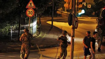 Lovitură de stat din Turcia a eşuat. Au murit cel putin 194 de persoane