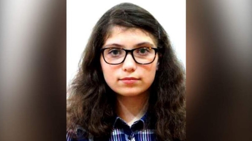 Alexandra Păduraru are 15 ani și a dispărut în județul Neamț! Familia și polițiștii au făcut apel la populație