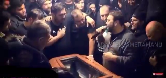Melodiile pe care Florin Salam le-a interpretat la priveghiul lui Cristofor Duduianu i-au făcut pe cei prezenți să urle de durere