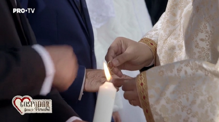 FOTO / Marcela şi Marin de la „Gospodar fără pereche”, momente emoţionante în timpul ceremoniei religioase: „Mi-am întors privirea şi am văzut că plângea”. Ce s-a întâmplat în biserică