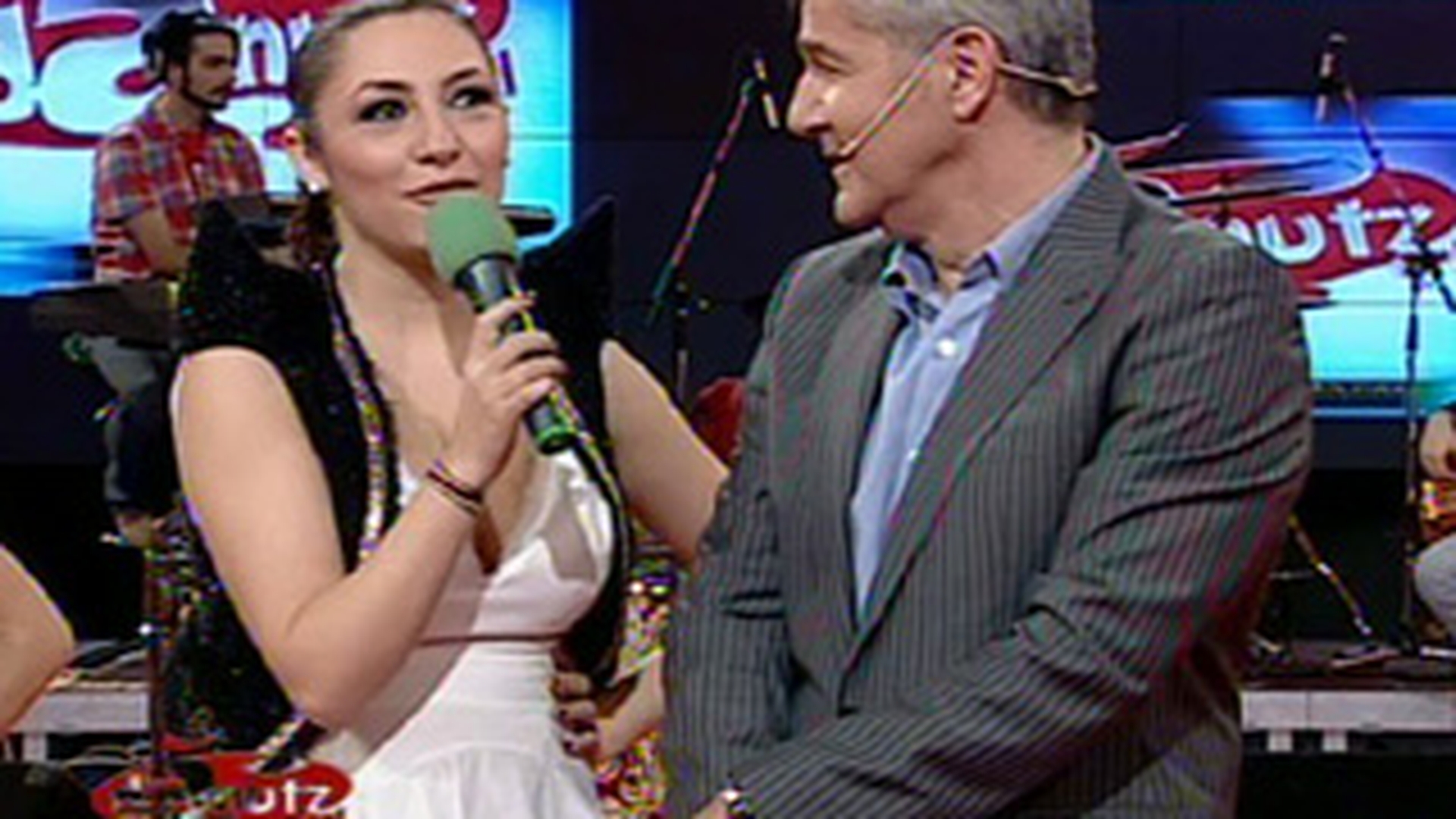 Andra l-a iertat repede pe Maruta dupa farsa: "Bine ca a fost emisiunea sotului, ca altfel se auzeau toate injuraturile!"