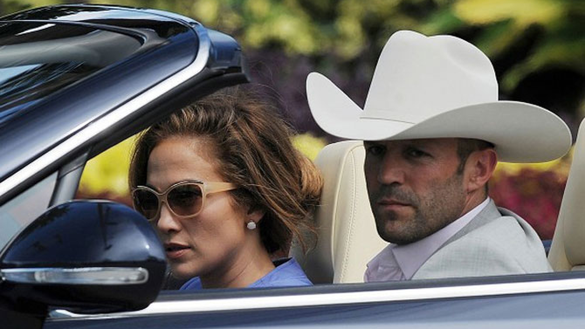 Jennifer Lopez, surprinsa in compania altui barbat! Vezi in masina cui se afla!