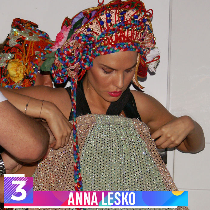 Top 20 bunăciuni din showbiz care au rămas “total descoperite” în locuri publice. Anna Lesko, Gina Pistol sau Anda Adam sunt doar câteva dintre numele sonore