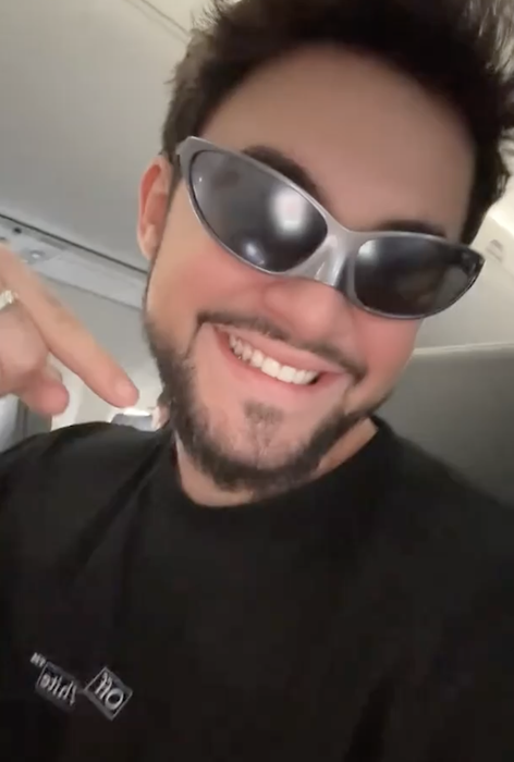 Mario Fresh a plecat în vacanță cu prietena lui Nadd Hu. Se naște o nouă idilă?