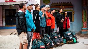 Vedetele din Asia Express - Drumul Elefantului primesc scrisori de la cei dragi. “Îmi vine să mor!”