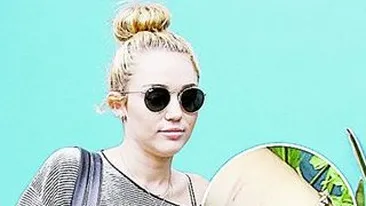 Taieturile suspecte de pe bratele vedetei dezvaluie un adevar socant! Miley Cyrus se raneste din nou