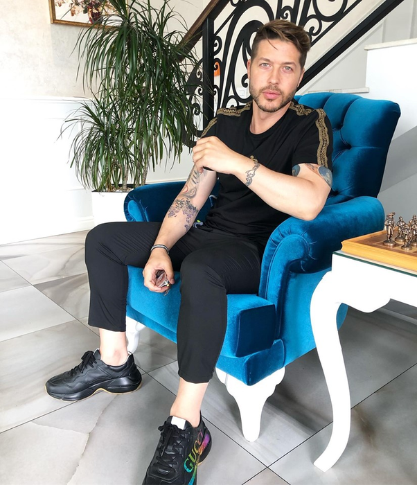 Acum e un familist convins, dar în tinerețe Jorge a fost un rebel: ”Petreceam în fiecare seară, beam de rupeam și pierdeam nopțile”