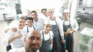 Chef Cătălin Scărlătescu renunţă la bucătărie pentru sailing