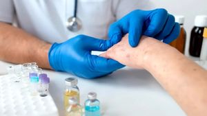 Artistul celebru care a fost masat de femeile depistate cu lepră la Cluj! Cele două și-au oferit serviciile la UNTOLD