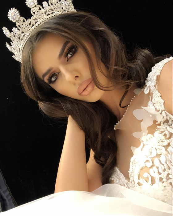 Ioana Filimon, sechestrată în Turcia de iubitul milionar! Apropiații brunetei sunt foarte îngrijorați