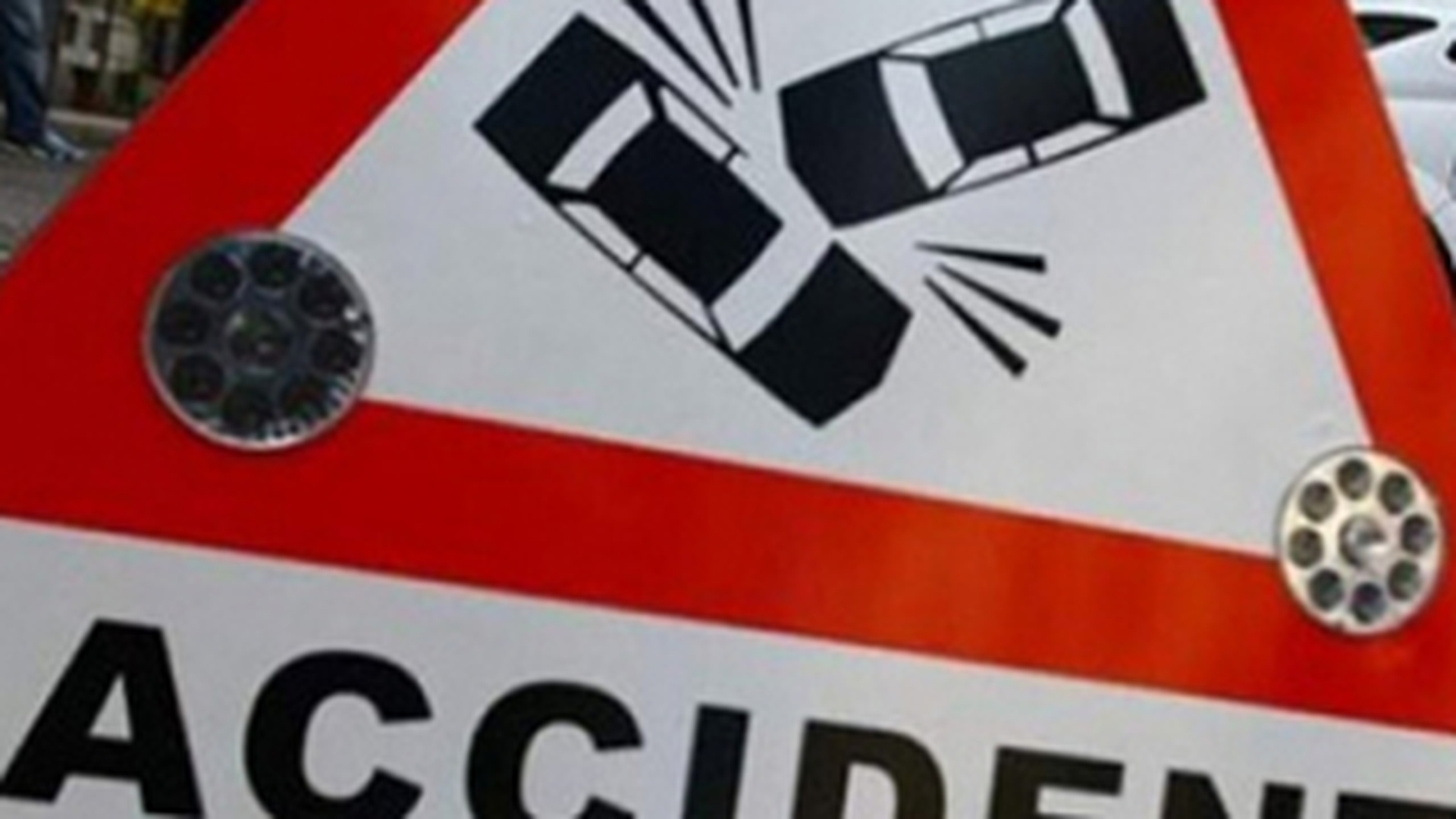 Trei morti si trei raniti intr-un accident care a avut loc pe DN 1