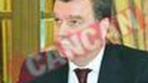 Dinu Gheorghe il "fitileste" pe Buga