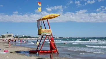 Coronavirus pe litoralul românesc. Restricții pentru salvamari + te poți infecta de la apa mării?