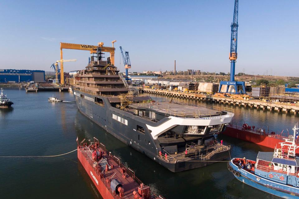 ”Rev Ocean” măsoară 600 de metri și a fost construit în România