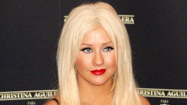 Christina Aguilera a slăbit enorm! Cântăreaţa arată mai bine ca niciodată, după ce a dat jos 10 kilograme