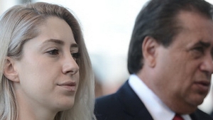 Ipostaza in care nu a mai fost vazuta niciodata o fiica de miliardar. Adina Niculae, angajat model la firmele tatalui!