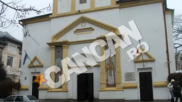 Declaratia socanta a unui barbat prins cand pipaia femei in biserica: “Le-am apucat de fund. Mai gresesc si eu!”