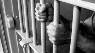 Un roman, victima unui VIOL in grup intr-o inchisoare din Cipru! Un alt detinut s-a SINUCIS!