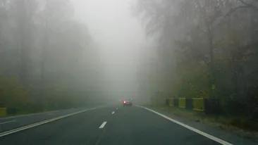 Cod galben de ceaţă în 19 judeţe, Bucureşti, şi pe autostrăzile A1, A2, A3