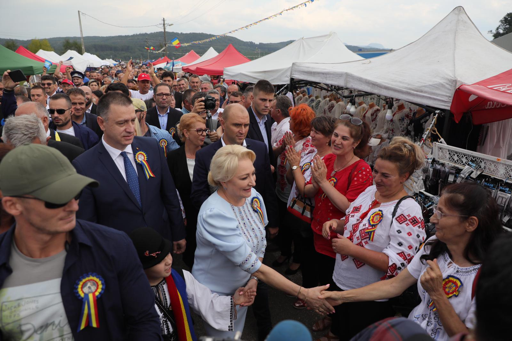Premierul Viorica Dăncilă participă la sărbătorile naționale de la Țebea