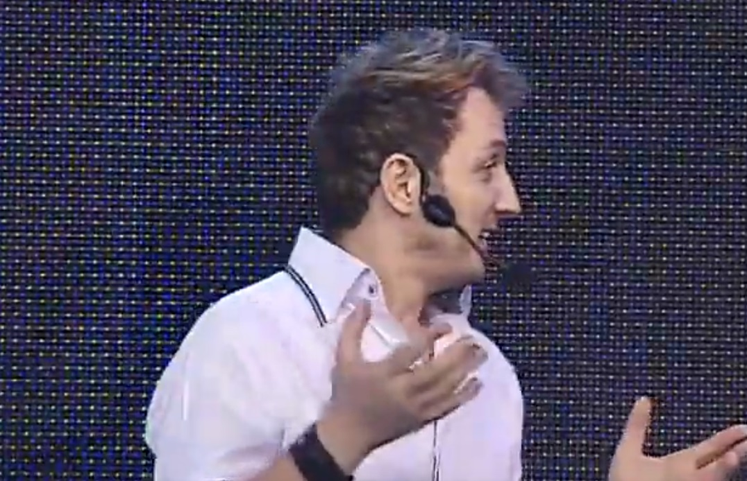 Mihai Trăistariu, în 2014, pe vremea cand prezenta show-ul "Campionii muzicii"
