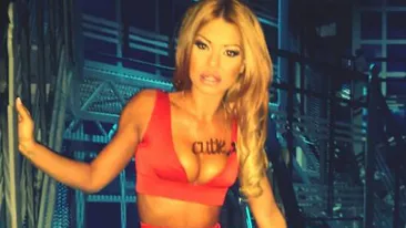 Fanii o avertizeaza! Asistenta Ana Maria Mocanu, certata pentru ca exagereaza cu operatiile estetice! “Nu mai injecta nimic!