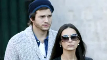 Adevarul despre relatia lui Demi Moore cu Ashton Kutcher - Normal ca nu divorteaza, nici n-au fost casatoriti!