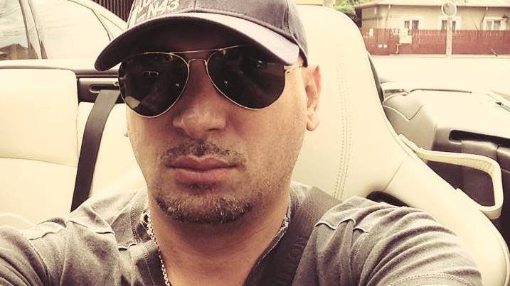 E razboi intre "Printul tiganilor" si interlopi: Leo de la Strehaia, umilit de Calu de fata cu Renata!