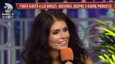 VIDEO Sanziana Negru pastreaza legatura cu fostul iubit, Smiley! Vezi ce ii spune el in SMS-uri si de ce nu i-a cerut ea sfatul cand s-a facut cantareata!