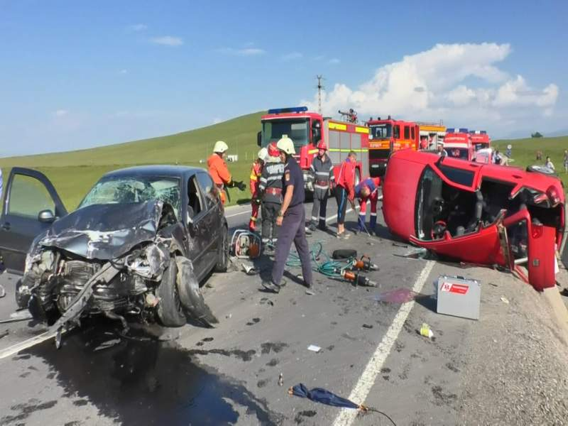 Ei sunt tinerii morţi în accidentul teribil din Braşov. Aveau o poveste de iubire unică