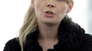Politicienii fac stirile la Realitatea TV! Viorel Hrebenciuc, Daciana Sarbu si Elena Udrea vor fi reporteri si moderatori la emisiunile postului!