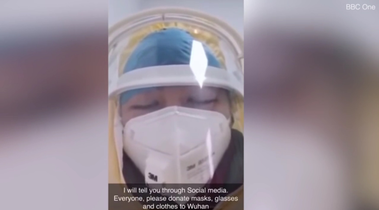 Mărturiile copleşitoare ale unei asistente din Wuhan despre coronavirus: “Aş vrea să transmit tuturor celor care văd acest clip video…”