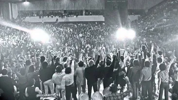 Te salut, generaţie în blugi! - un film special, sâmbătă de la ora 16.00, la Realitatea Tv

