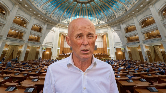 Mugur Mihăescu se apără după valul de critici pentru discursul din Parlament: „Ce prostie e asta? Dacă ai cât de cât minte la cap îți dai seama”