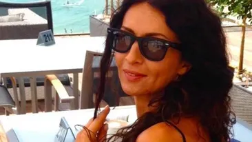 DETALIUL INTIM observat de toata lumea! Ce ascunde Mihaela Radulescu in SLIP: Va aduc aminte ca am 45 de ani