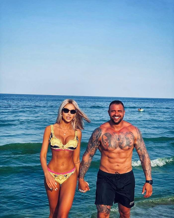 Bianca Drăgușanu și Alex Bodi, weekend de poveste la malul mării. După ce s-au certat, au ajuns din nou….FOTO