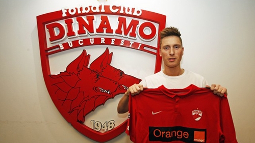 Ea e ”bomba-sexy” a feroezului de la Dinamo!