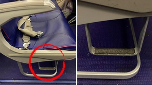 La ce folosește scărița de sub scaunele din avioane, de fapt. Puțini români cunosc acest lucru