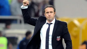 EXCLUSIV! Primele imagini cu Reghe la antrenamentul lui Stuttgart! Antrenorul vrea sa-l aduca la echipa si pe Cristi Tanase!