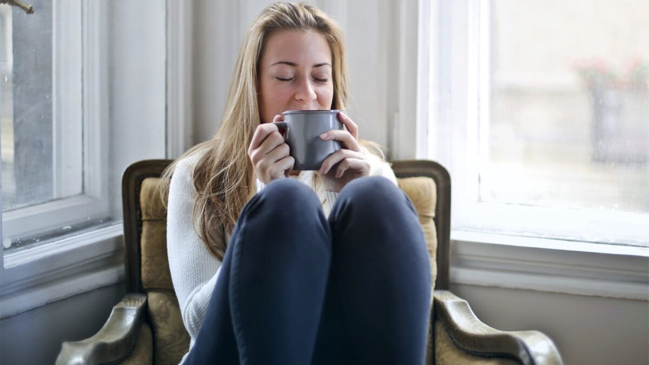 Băutura-minune care oprește căderea părului și îți face pielea să strălucească! O prepari în 5 minute