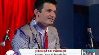 VIDEO Alin Pascal s-a apucat de cantat cu vocea la 26 de ani! "Nici macar la dus nu cantam"