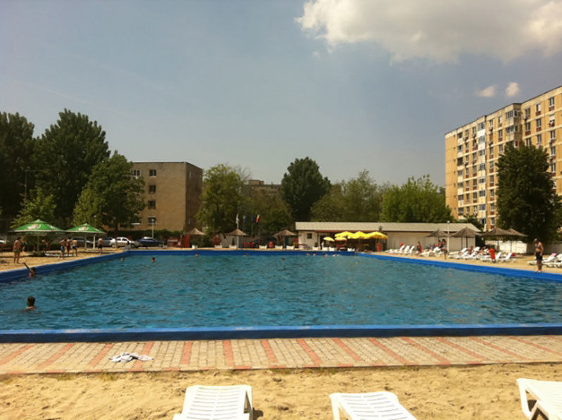 Ştrandul Berceni este frecventat, în primul rând, de persoanele care locuiesc în cartier