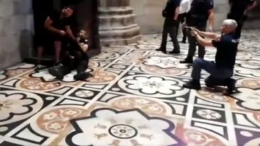Paznic de la Domul din Milano, luat ostatic și amenințat cu un cuțit. VIDEO