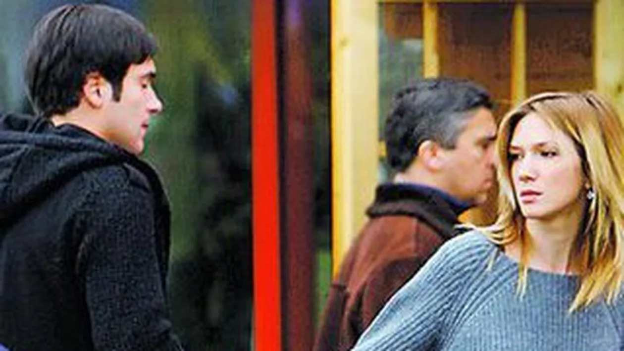 Adela Popescu si Radu Valcan s-au ciondanit in plina strada! Probleme in Paradis