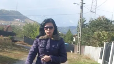 Cantareata de muzica populara Claudia Ana Ilie a luat teapa: I-am dat vrajitoarei Sidonia 50 de milioane degeaba!