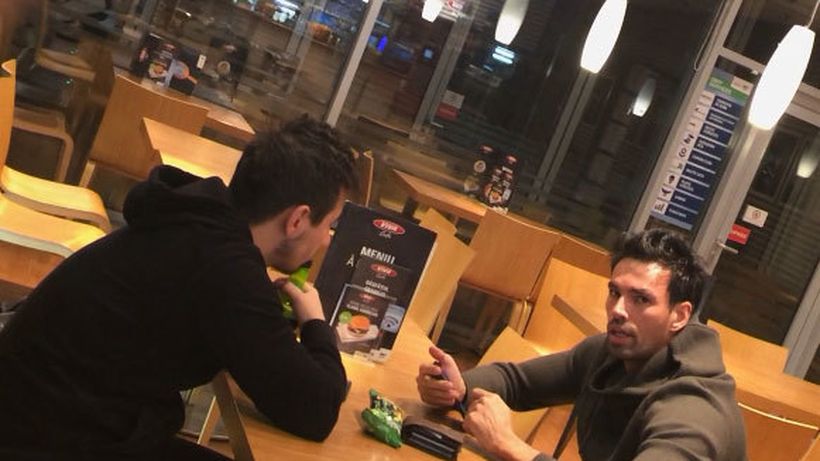 VIDEO EXCLUSIV. Milionarul turc a fost combinat cu ex-asistenta lui Capatos. ”Regele roţilor”, filmat cu… 305 km/oră pe Autostradă!