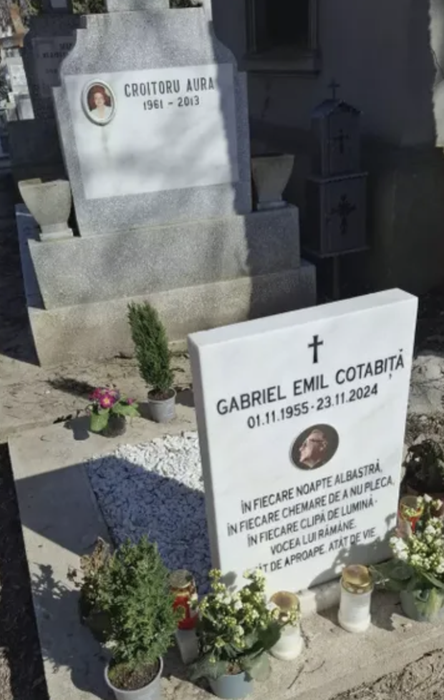 Cum arată mormântul lui Gabriel Cotabiță, la un an și jumătate de când a fost incinerat