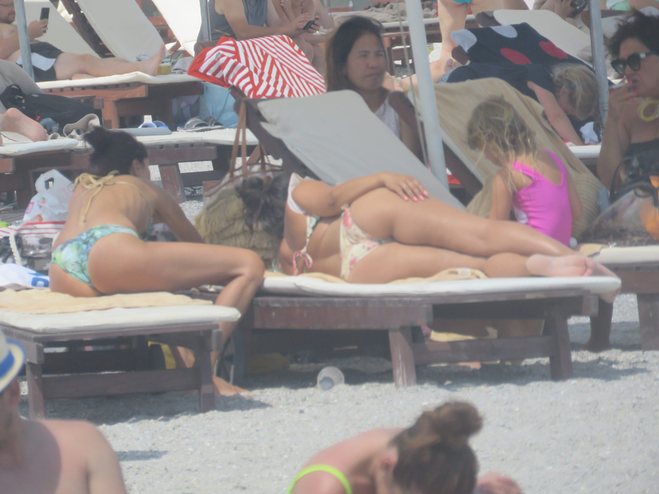 Oana Mizil a fost pe litoral fără iubitul ei, Marian Vanghelie